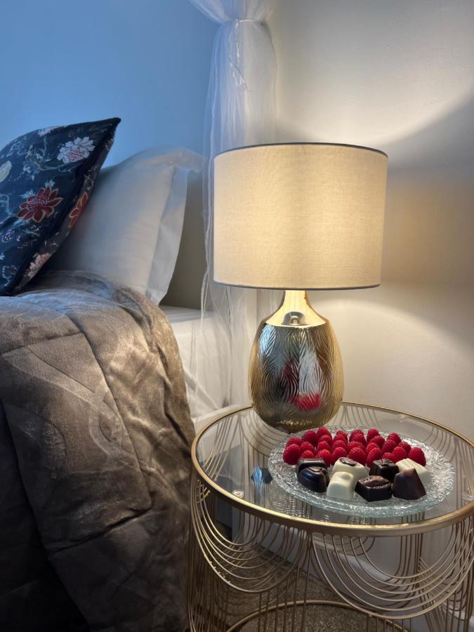 Borgo Marinaro Suite Salerno Eksteriør billede
